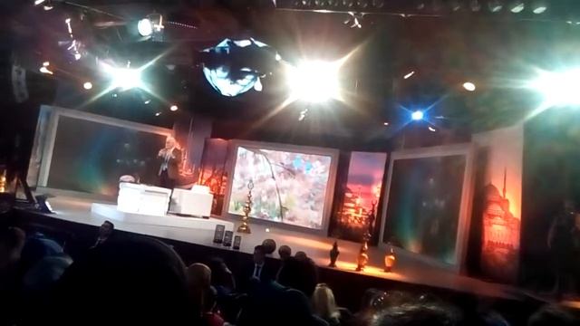 Съемки популярного в Турции токшоу. Прямой эфир смотреть онлайн