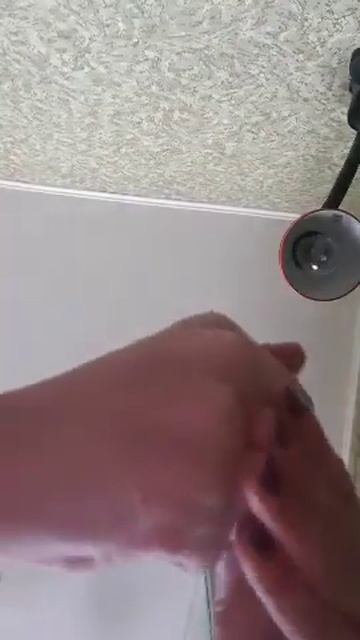 Хруст пальцев смотреть онлайн
