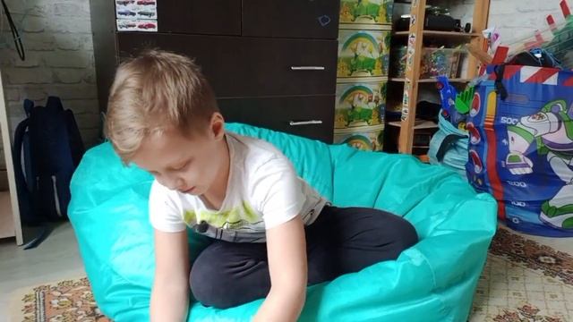 САНЯ и #распаковка #стикерсы #2 #интересное #распаковкаиобзор #магнит #наклейки #отличная #идея