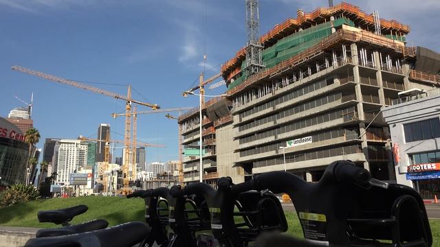 4K - LOS ANGELES | Circa | 420 FT / 128 M | 36 X 2 FLOORS