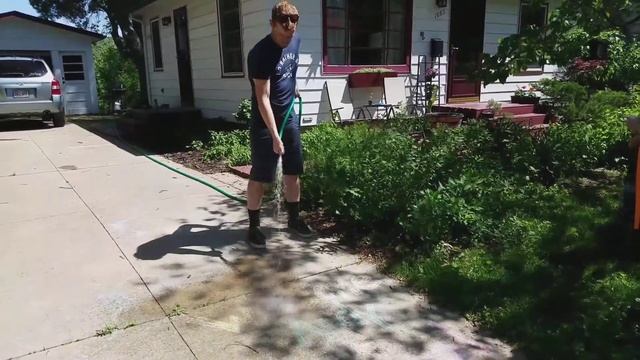 Andy and Alena left. Dave is taking it well. смотреть онлайн