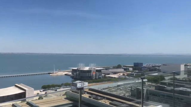 Tivoli Oriente Lisboa Hotel смотреть онлайн