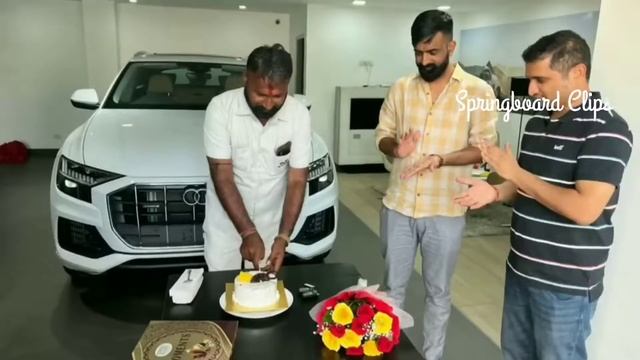 राजस्थान में ऑडी Q8 के सबसे युवा मालिक __ Rajveer Sir AUDI Q8 Youngest Owner __ Springboard Academy смотреть онлайн