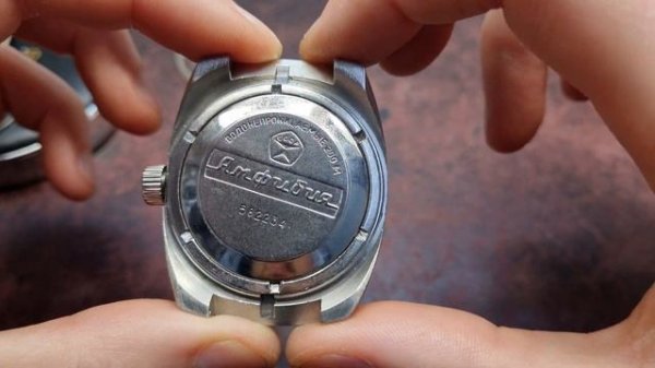 Ремонт часов восток амфибия бочка,до и после.