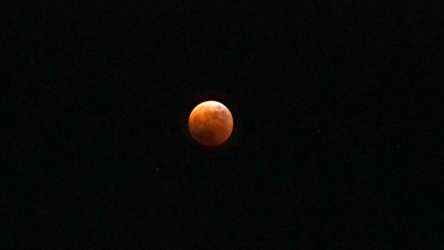 Lunar eclipse (special soothing and relaxing with the sound of waves)