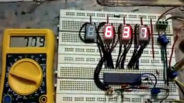 Voltmeter Using ICL 7107
