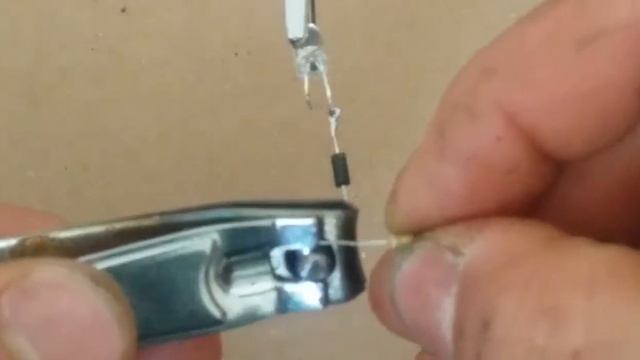 TOP DIY AC 220V TO 3V LED смотреть онлайн