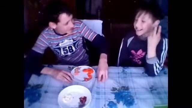 Морковка+соль,аджика,сахар,майонез смотреть онлайн