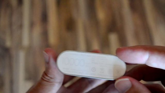 Обзор Xiaomi Power Bank 10000mAh смотреть онлайн