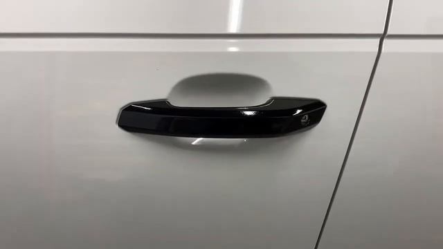 Audi A4 Chrome Delete, Roof Wrap and Mirror Wrap смотреть онлайн