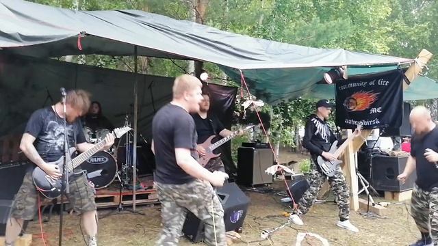 Квазар (2)