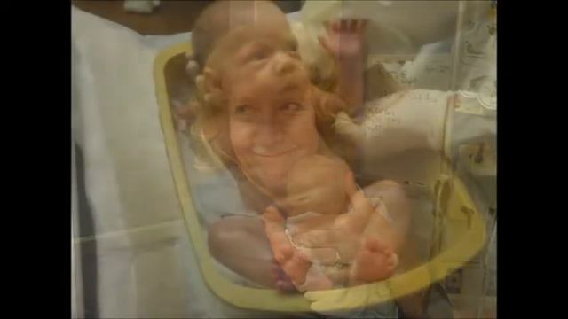 A Triplet Story from NICU to 4 смотреть онлайн