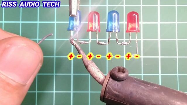 DIY Led Flasher using optocoupler 817 || Led strobo 12 volt‼️flasher opto 817 смотреть онлайн