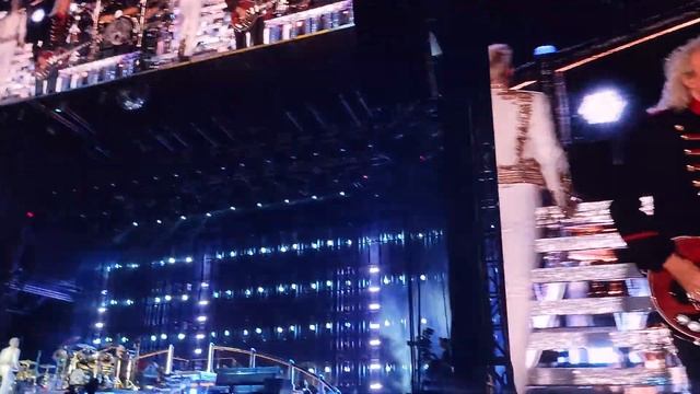 Queen And Adam Lambert - We Are The Champions (Live At COTA F1 Texas 2023)