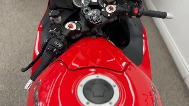 2013 KAWASAKI NINJA ZX 14R ABS Walkaround Video V5683 смотреть онлайн