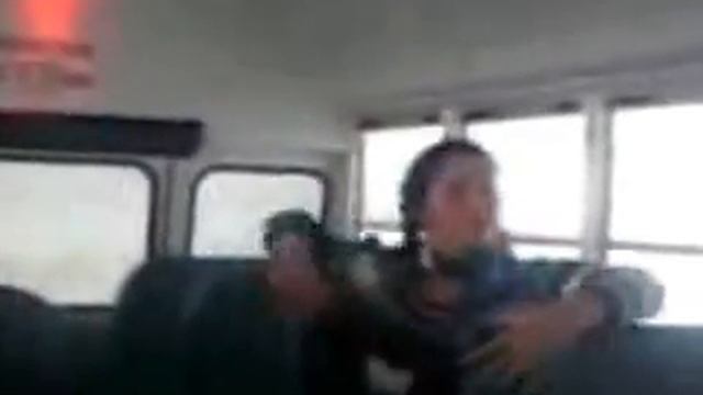 Автобус не вовремя на ехал на кочку смотреть онлайн