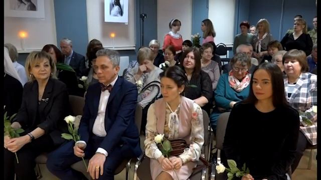 В Заречном открылась выставка «Царская семья: любовь и милосердие» смотреть онлайн