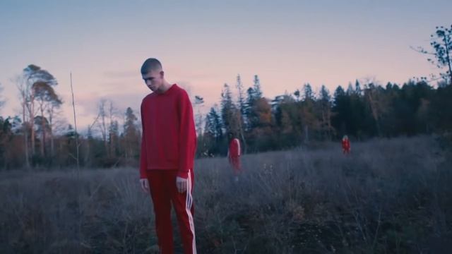 Calvin Harris, Rag'n'Bone Man Giant Official Video1080p смотреть онлайн