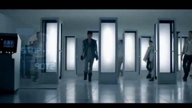 Adam Lambert UK Glamberts : Freshly Squeezed 2/7/2012 смотреть онлайн
