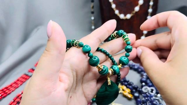 Про линейки, украшение в стиле Шанель, украшения из яшмы, аметиста, малахита, кораллов, флюорита смотреть онлайн