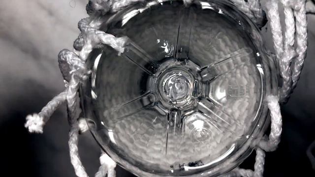 DIY Plastic Bottle Lamp Illuminate Your Space with Upcycled Elegance! смотреть онлайн