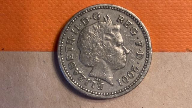 1 POUND - ELIZABETH II (2001) 4TH PORTRAIT; CELTIC CROSS 10/24/22 смотреть онлайн