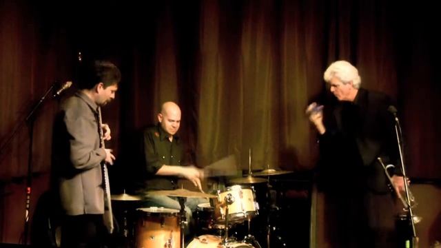"Sound? Check!" an improvisation by AZUL - D'earth/Caputo/Howard (trumpet/drums/Chapman Stick) смотреть онлайн