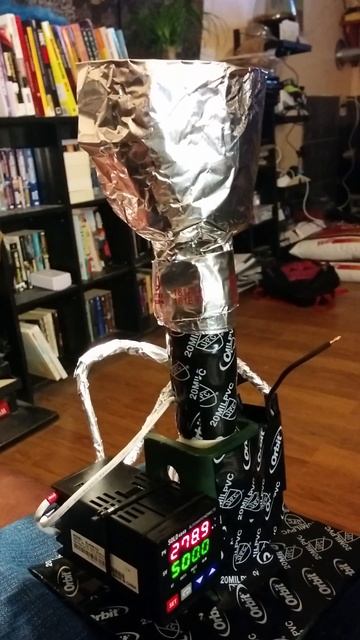 PID controller maxed out to test temperature of 100 W incandescent light bulb смотреть онлайн