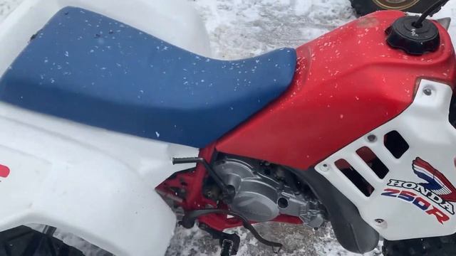 Honda atc 250r cobra pipe, cold start up смотреть онлайн
