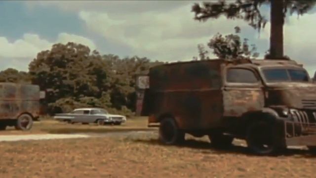 Вантажні автомобілі які знялися в кіно на рівні з акторами. смотреть онлайн