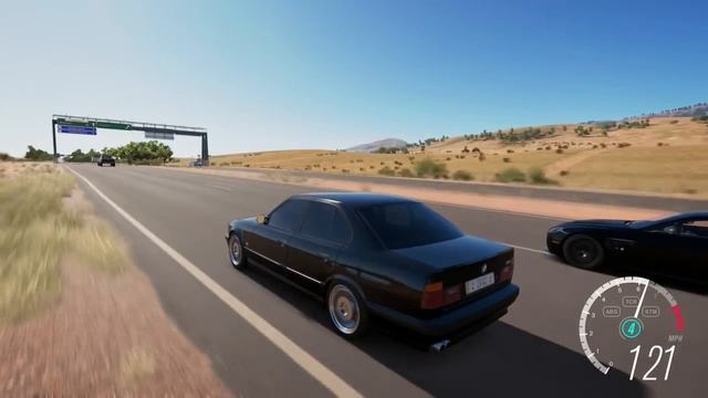 Forza Horizon 3| 425HP 1995 BMW M5 смотреть онлайн