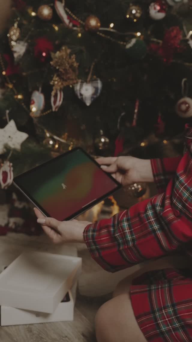 Распаковка новогоднего подарка