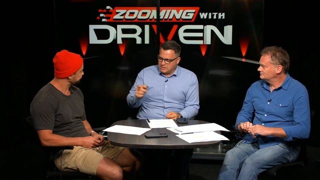 Zooming with DRIVEN EP117: the MG4 hits Fully Charged and heads here! смотреть онлайн