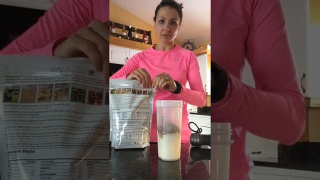 How to mix Shakeology смотреть онлайн