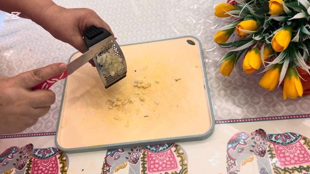 САЛАТ ПРОСТО БОМБА!ВСЕ БУДУТ ПРОСИТЬ ЭТОТ РЕЦЕПТСАЛАТА!🥬🌶️🥕ПОЛЕЗНЫЙ И ПРОСТОЙ#цветнаякапуста #trend смотреть онлайн