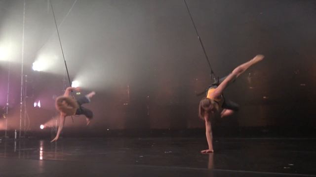 Tandem Stage Show смотреть онлайн