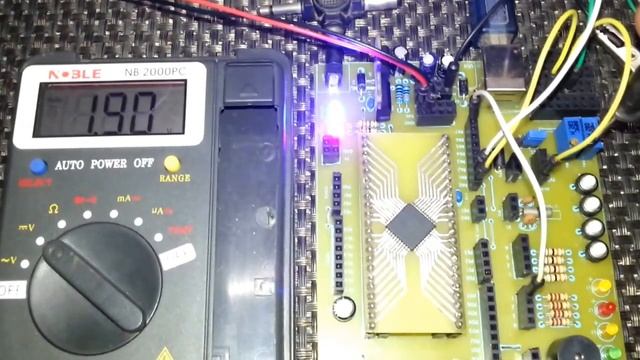 XMega Basic Single Analog Comparator Example