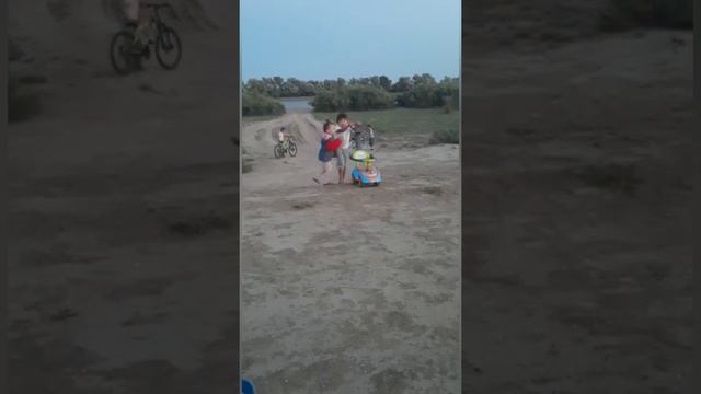 Еркинкала сити смотреть онлайн