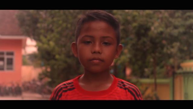 MOVE ON 45 proudly present "TERLUPAKAN" by KILOE JOURNALIST B [SMKN 2 Kediri] смотреть онлайн