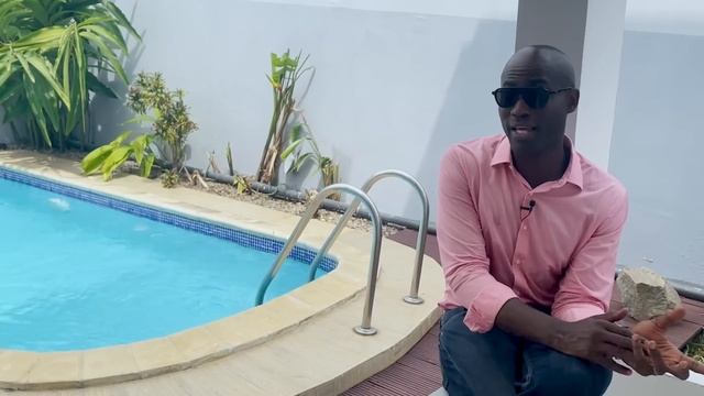 Je te présente ma MAISON et ma PISCINE : Le rêve Africain. смотреть онлайн