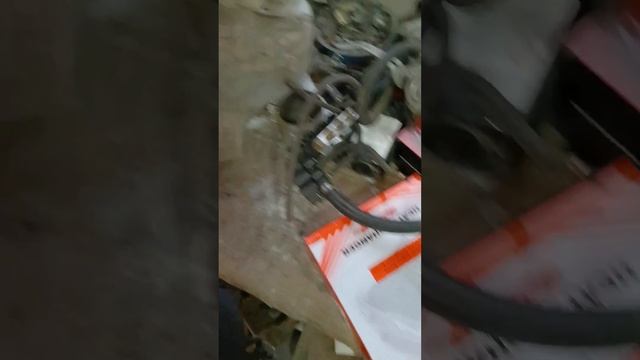 Марк 2 пока ждали радиатор печки залезли под капот удалить не качественно установленный ГБО