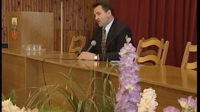 2002 05 Мегион. МНГ. Совещание