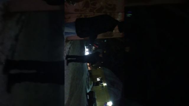 Как мы хлопаем хлопушки ! УРААА ! смотреть онлайн
