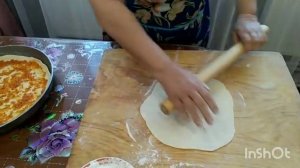 Слоёный пирог с курагой .Тесто как пух,начинка ароматная.