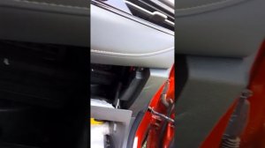 Как менять салонный фильтр Москвич 3 JAC JS 4