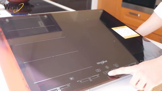 Whirlpool SMC654FBF indukciós főzőlap bemutató videó смотреть онлайн