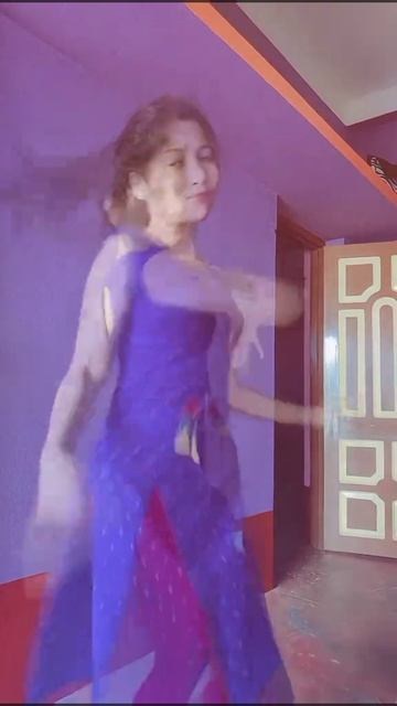 Young Hot Girl Romantic Dance смотреть онлайн