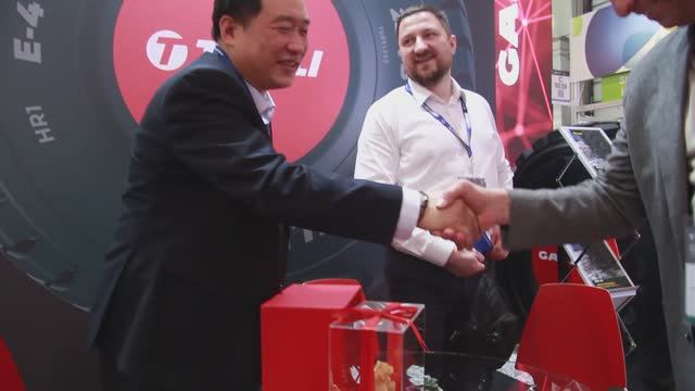 Друзья, наше отчётное видео о выставке "Mining World Russia 2023" в Москве. смотреть онлайн