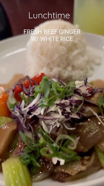 Tried something NEW this time, the Ginger Beef w/ rice was delicious. #asmr #food #shorts #asian смотреть онлайн