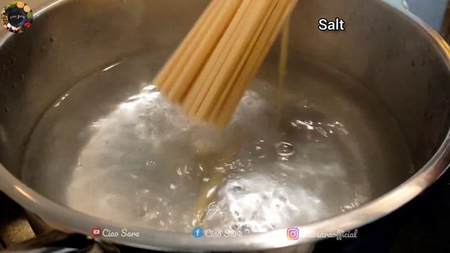 Linguine al Nero di Seppia | Pasta with Cuttlefish ink - an Italian recipe by Ciaosara #ciaosara смотреть онлайн